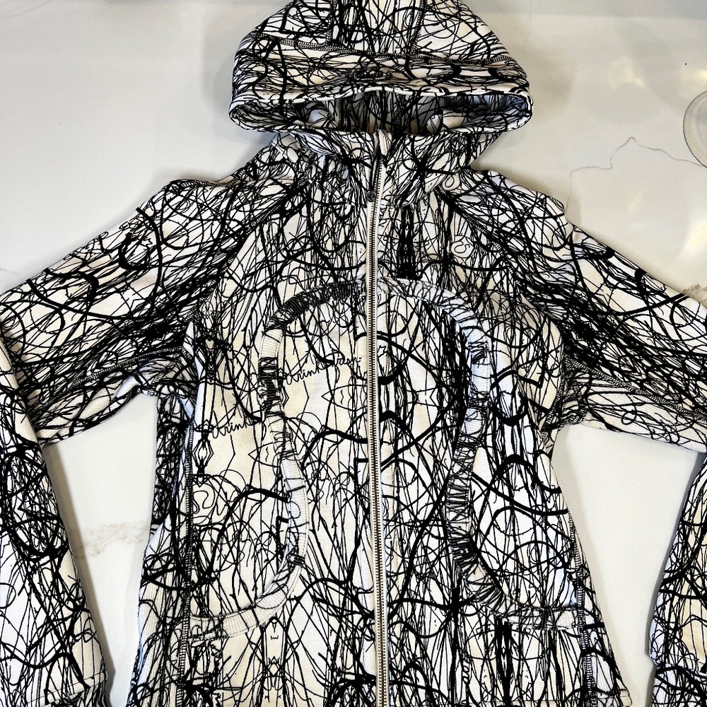 Lululemon Scuba jacket